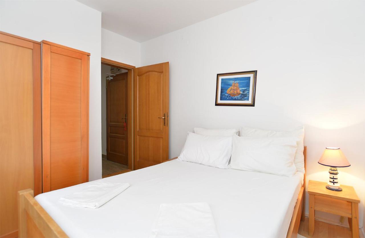 Apartments Orange 709 Fažana Kültér fotó