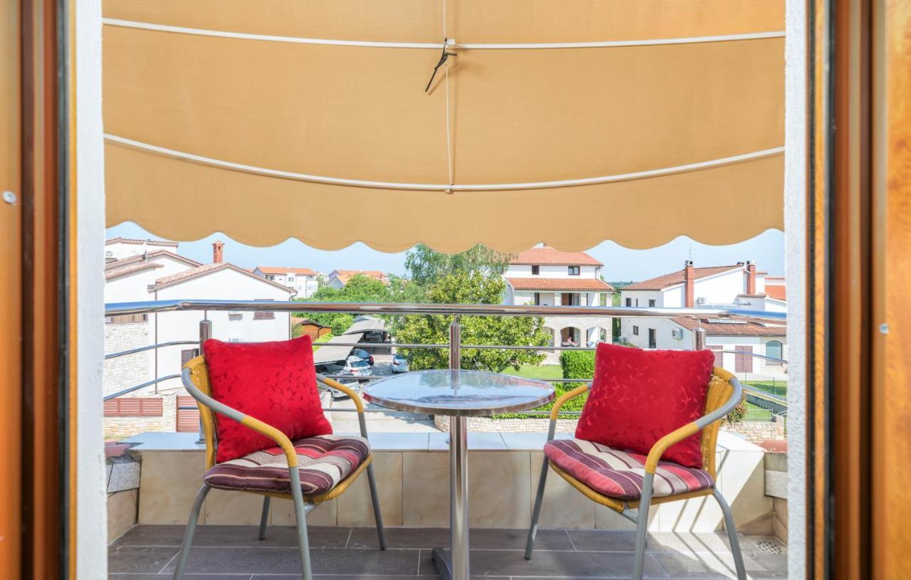 Apartments Orange 709 Fažana Kültér fotó